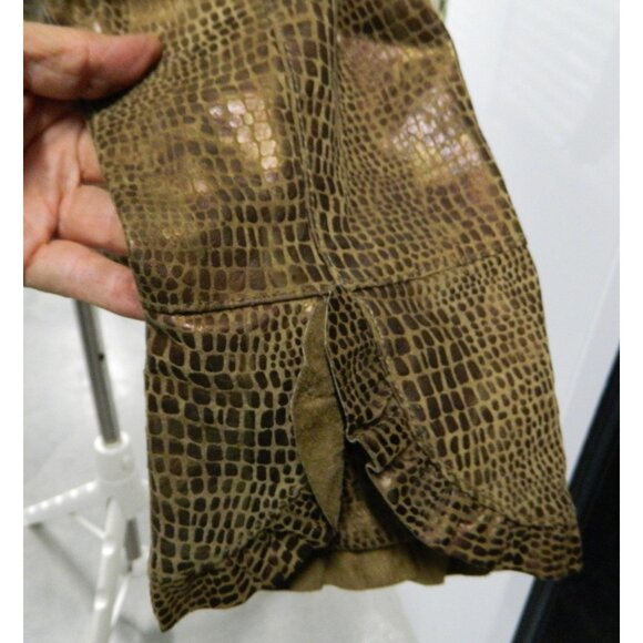 Pamela McCoy Gold Crocodile Embossed Leather Jacket With Satin Lining Size L - Picture 10 of 16